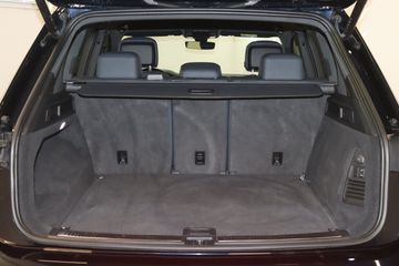 Volkswagen Touareg - 8