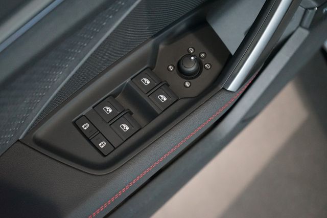 Audi RS3 Sportback | Schalensitze | Carbon | SOFORT Audi RS3 Sportback | Schalensitze | Carbon | SOFORT