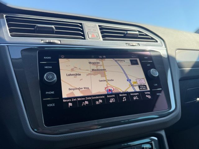 Tiguan IQ.DRIVE 1.5 TSI AHK-klappbar Navi Apple 