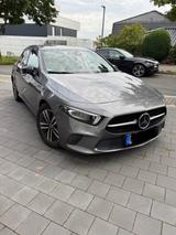 Mercedes-Benz A-Klasse A250 4MATIC- Garantie 360° Kam-Massage - Mercedes-Benz A 250: Grau