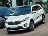 Kia Sorento Platinum Edition 4WD/Automatik*Pano*360° - scheckheftgepflegte Kia Sorento