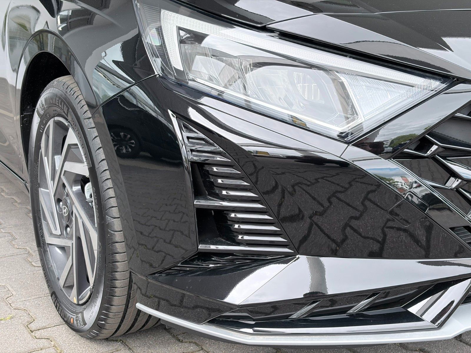 Fahrzeugabbildung Hyundai i20 Trend Automatik/Komfort-Paket!