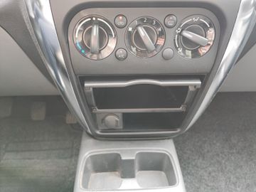 Bild 10 Suzuki SX4 Club 1.6 VVT i-AWD 4x4+AHK+SHZ+ALU+CD+
