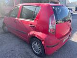 Daihatsu Sirion 1.0 Sho Green Powered perfetta d - rote Daihatsu Sirion