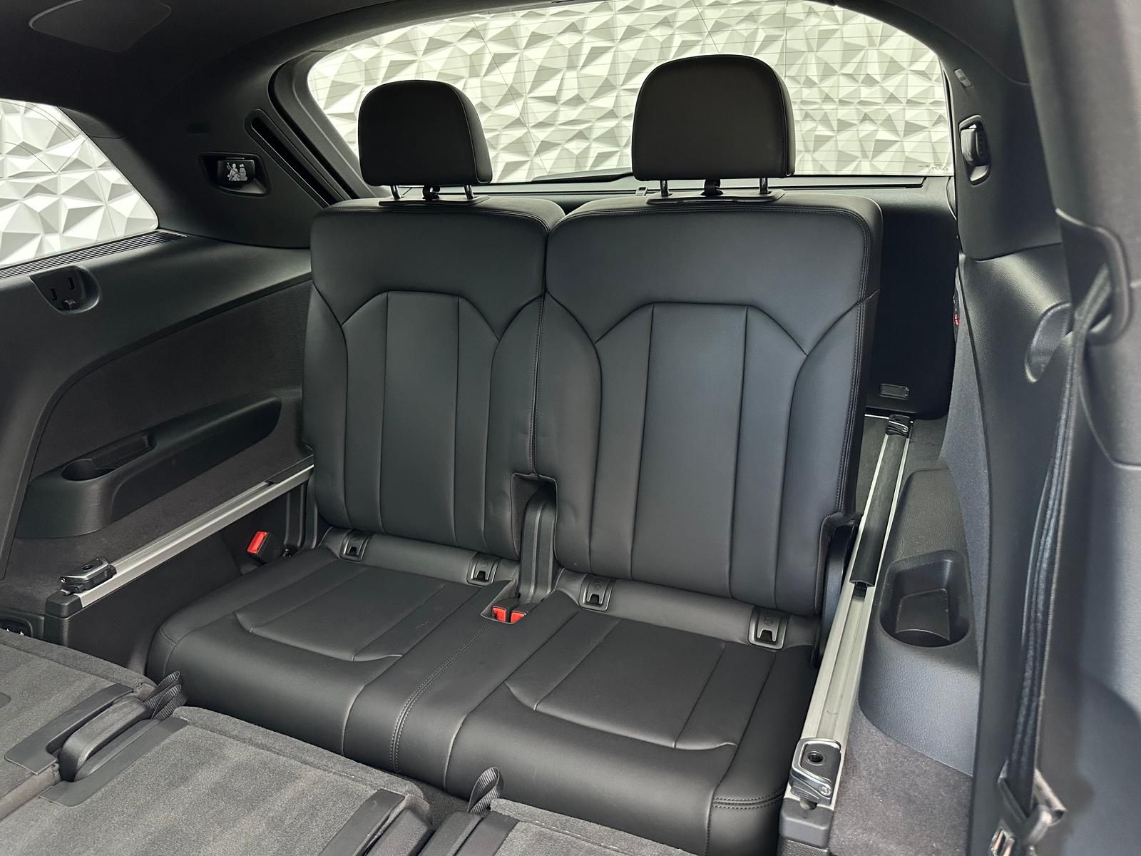 Fahrzeugabbildung Audi Q7 50 TDI QUA/S-LINE/7-SITZ/STHZ/LUFT/BOSE/PANO