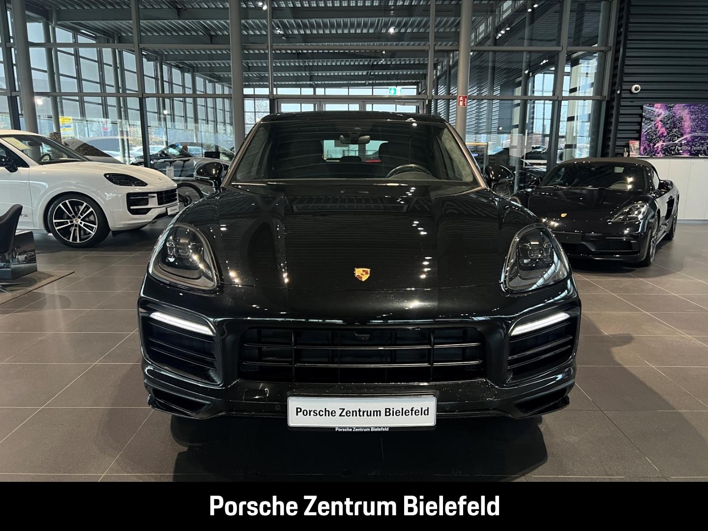 Porsche Cayenne GTS Surround-View Luftfederung 21-Zoll