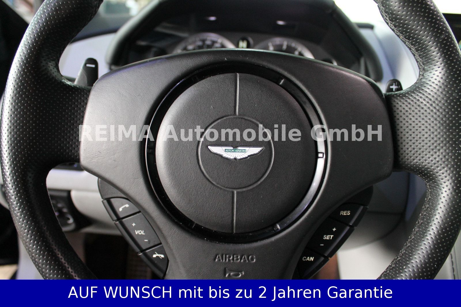 Fahrzeugabbildung Aston Martin V8 Vantage 4,7i, voll Scheckheft gepflegt,
