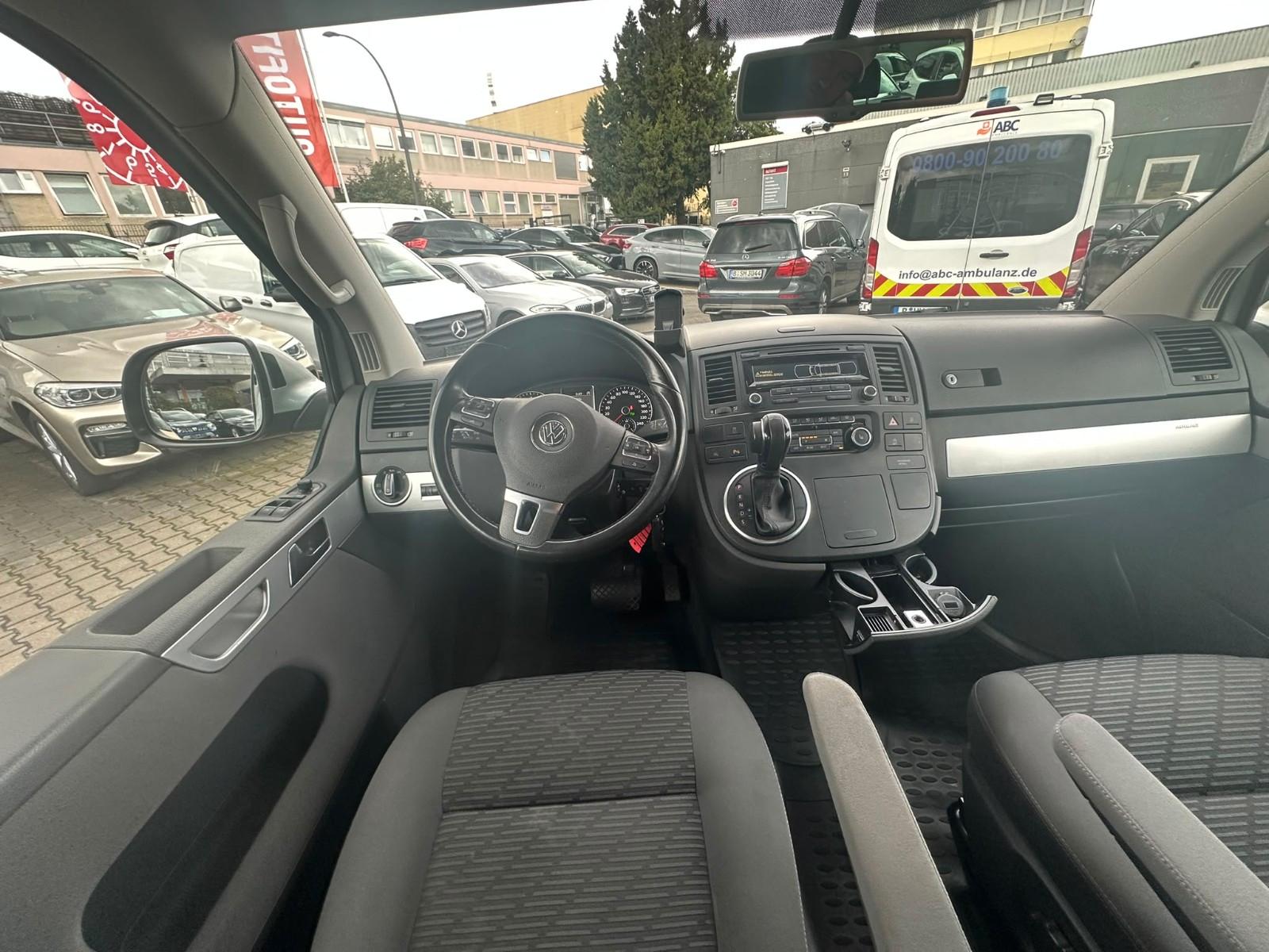 Volkswagen T5 Multivan 4Motion Comfortline | 179 ch | BVA | 7 places | Chauffage auxiliaire | Attelage | Sièges chauffants | Phares bi-xénon