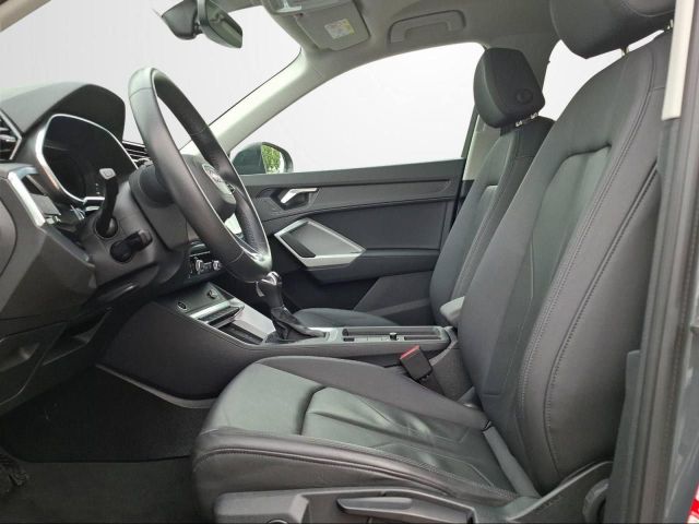 Q3 35 TFSI S-TRONIC ADVANCED