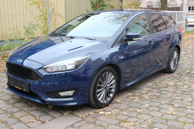 Ford Focus Turnier ST-Line Aut. Navi Kamera