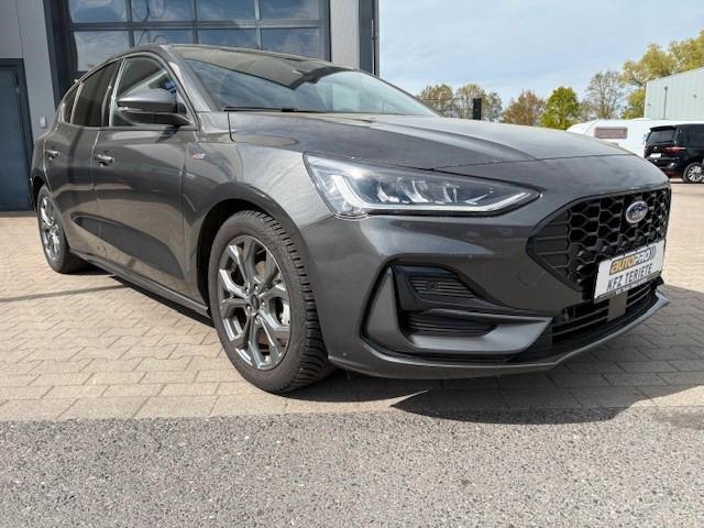Ford Focus Lim. ST-Line ACC LED Navi Kamera