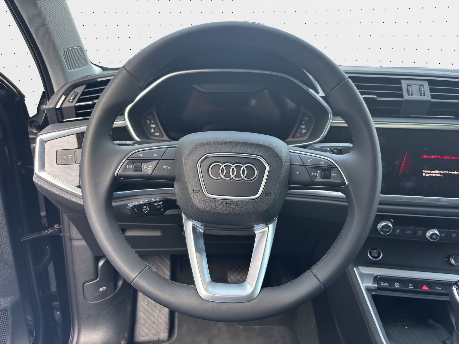 Audi Q3 - Bild 8