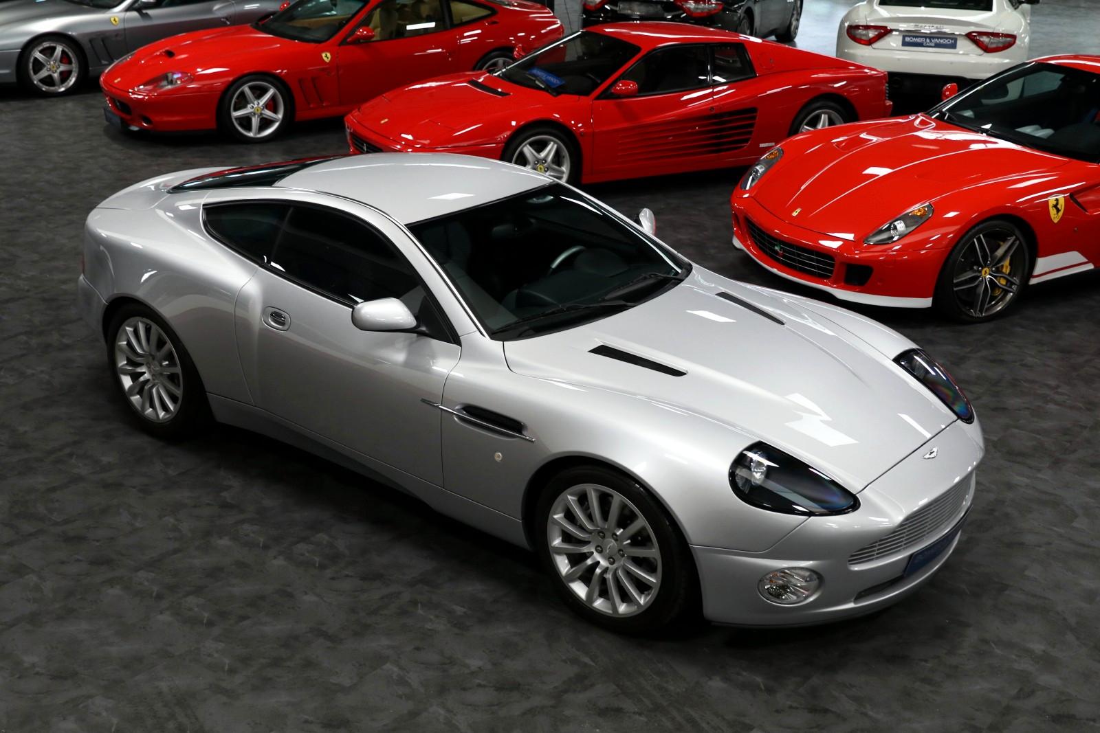 Aston Martin Vanquish V12 Vanquish Nur 1.290 KM  NEU NEW