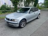 BMW 318i Limosine Facelift 2002 - BMW 2002: Limousine
