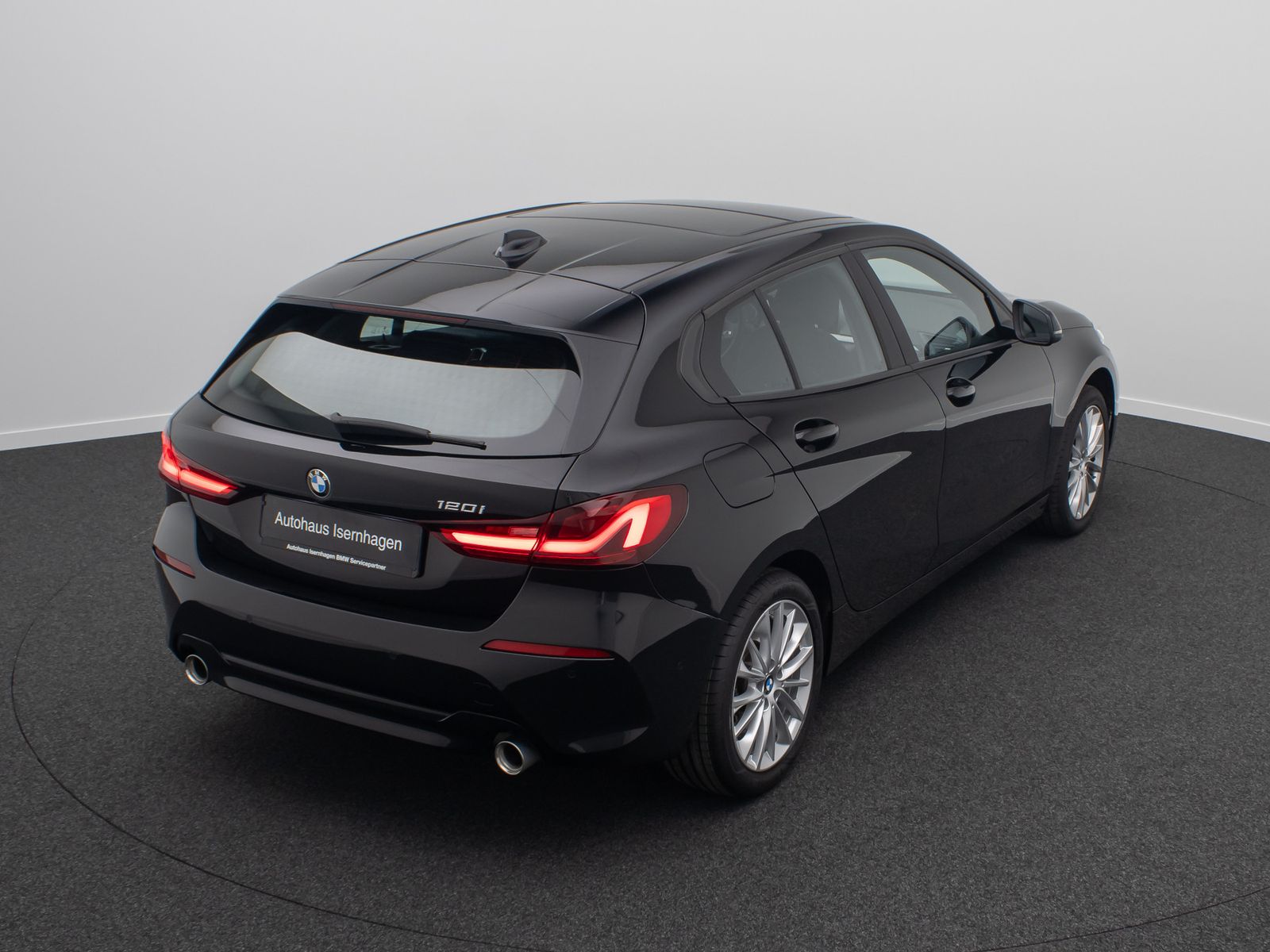 Fahrzeugabbildung BMW 120i GeschwindigReg PDC LED DAB Panorama WLAN