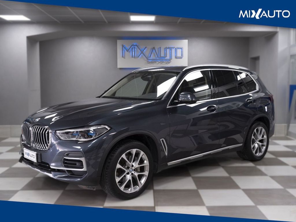 Image of BMW X5