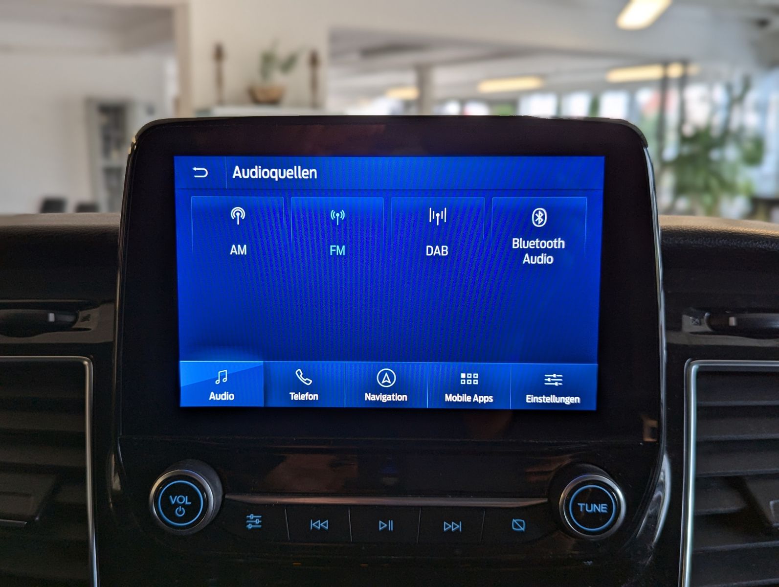FORD Tourneo Custom 320 L2 Titan. 9-Sitze ACC Cam AHK - Image 26