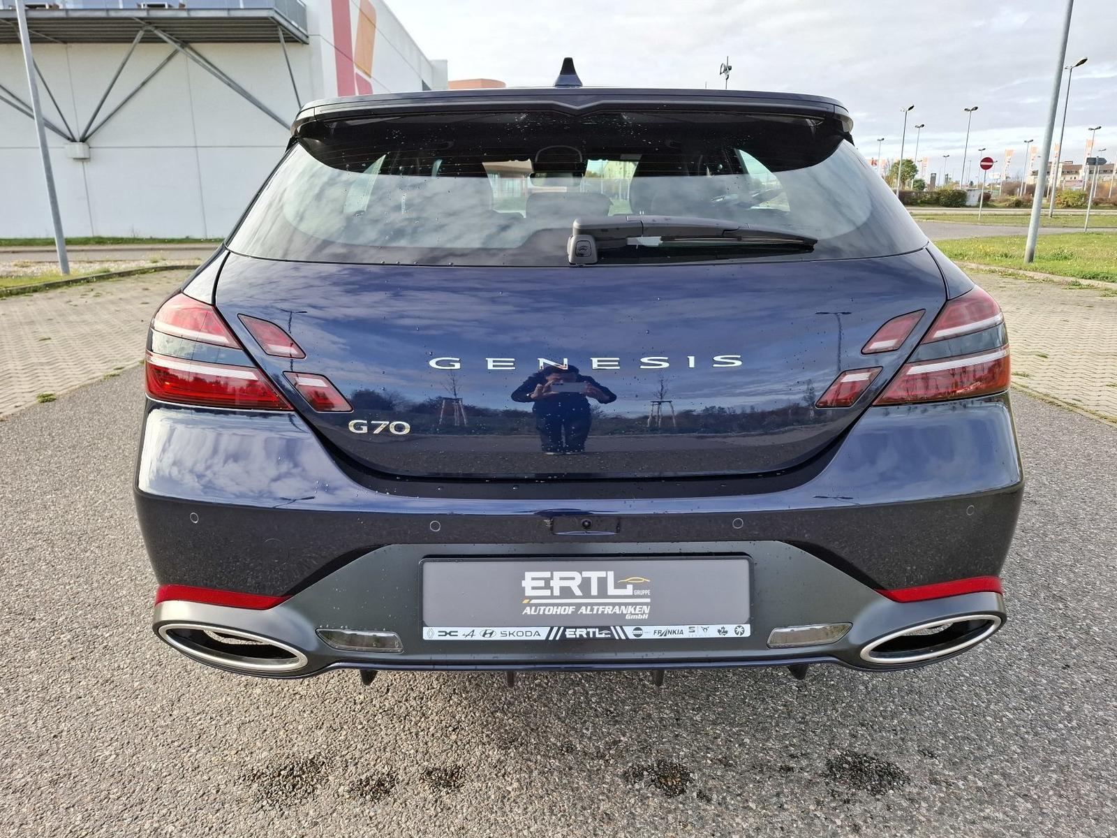 Genesis G70 GX8 Shooting Brake 2.0T AWD Sport
