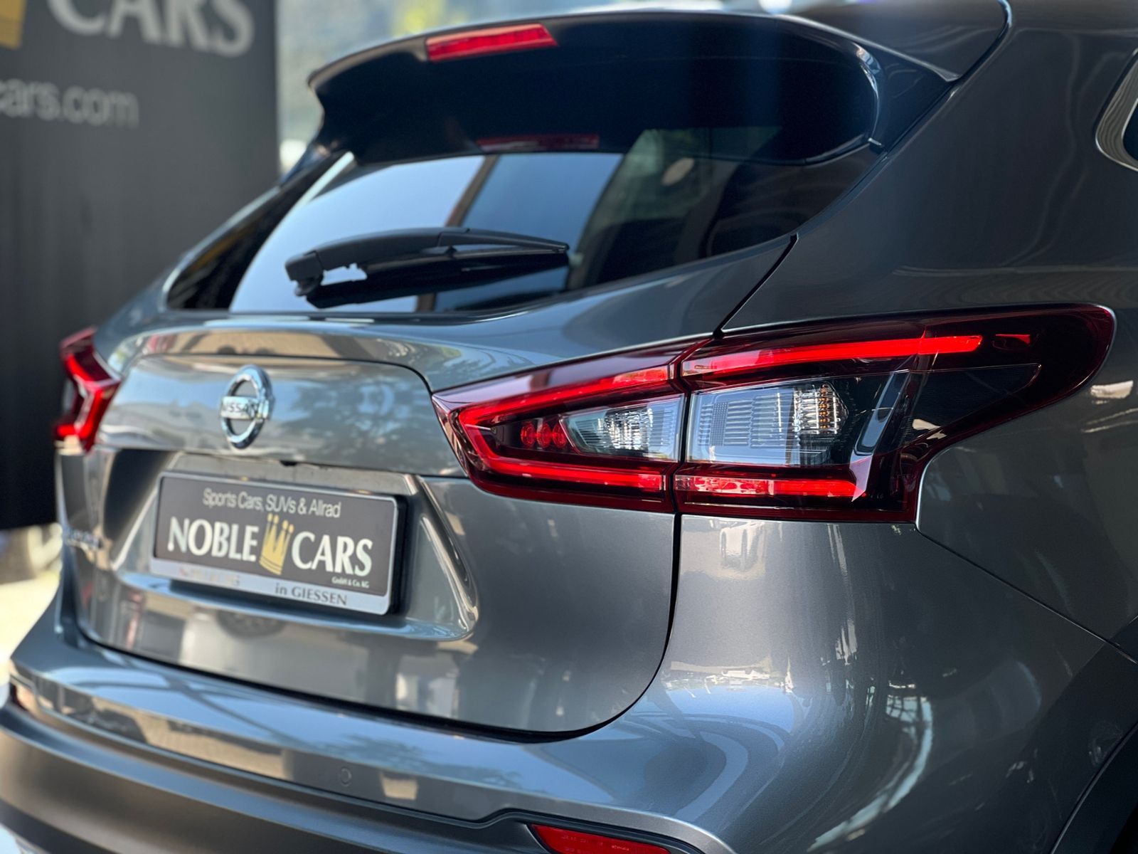 Fahrzeugabbildung Nissan Qashqai Zama PANO 360° NAV SHZ ALU