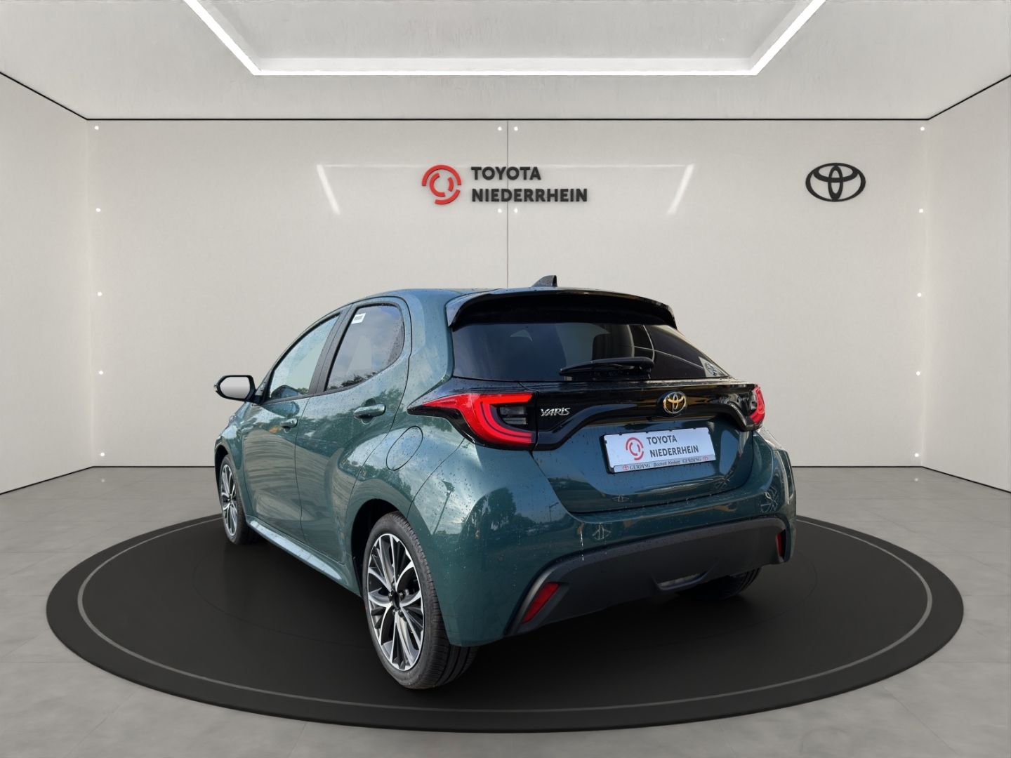 Toyota Yaris HYBRID+TEAMPLAYER+TEC-PAKET+MODELL2026!! imagem 2