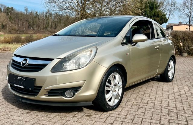 Opel Corsa D Edition *mit integr. Fahrradträger*