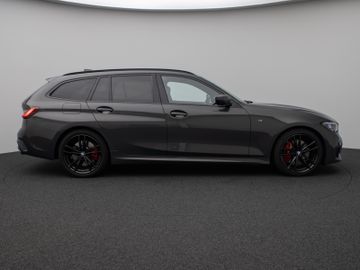 Fahrzeugabbildung BMW M340d xD 360°Panorama Laser HUD DAB Komfort 19"