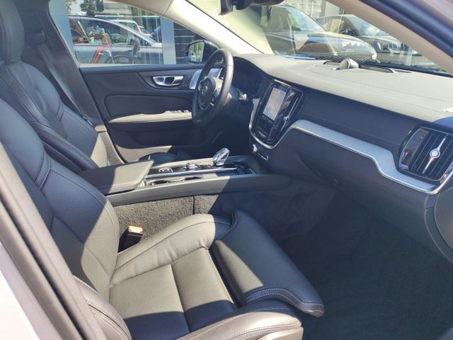 VOLVO V60 B4 (Bild 16 von Array)