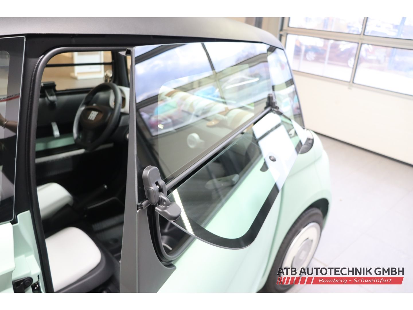 Fahrzeugabbildung Fiat Topolino 7kWh 8,2PS /Fahrbar ab 15 Jahre!