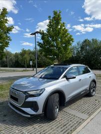 2022 AUDI Q4 E-TRON 照片 2