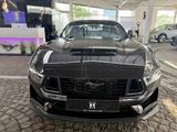 Ford Mustang 5.0 V8 DARK HORSE 6g + 20 Zoll + tiefer - scheckheftgepflegte Ford Mustang