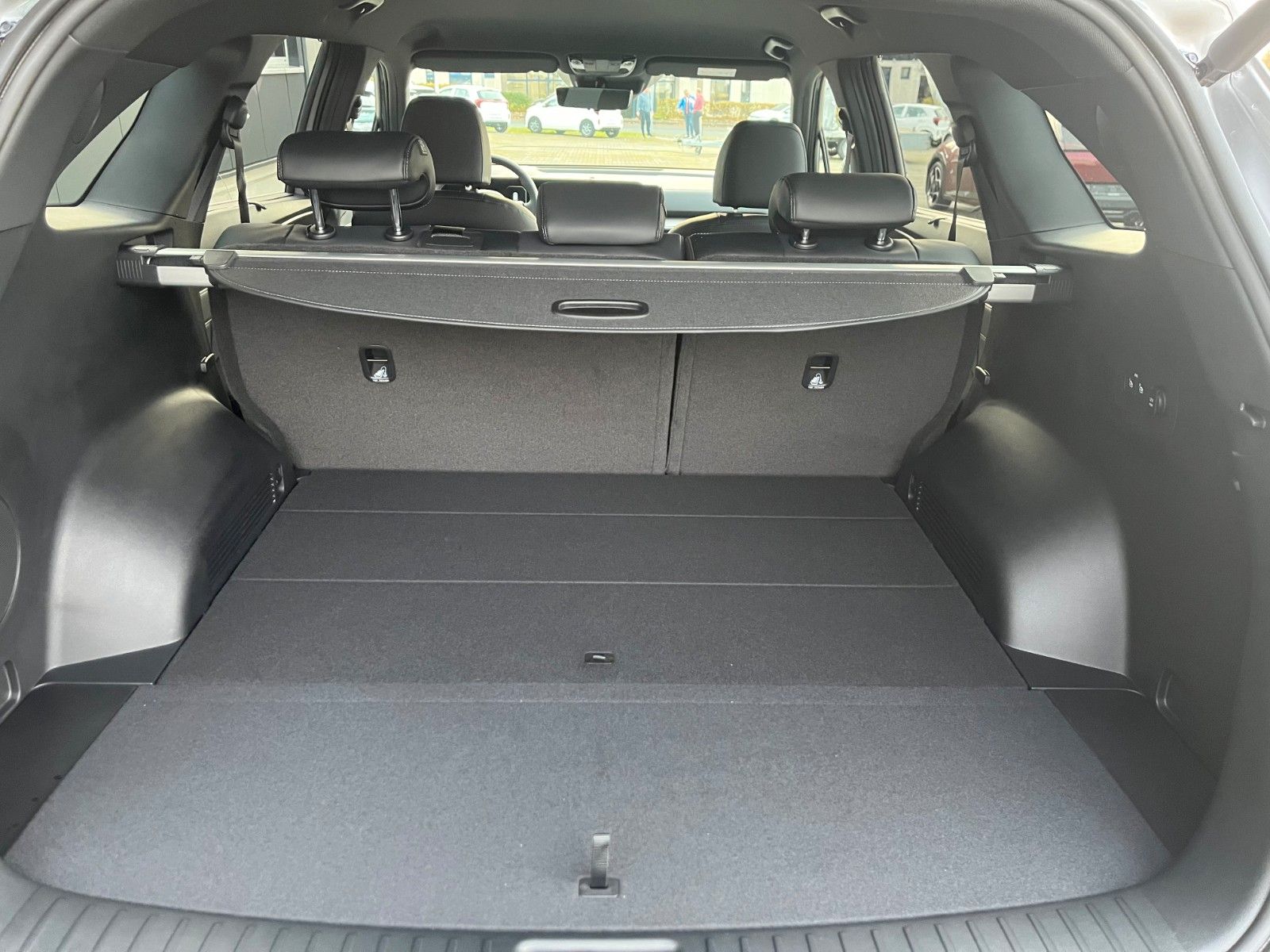 Fahrzeugabbildung Kia Sorento 2.2 CRDi AWD Platinum Premium Paket AHK