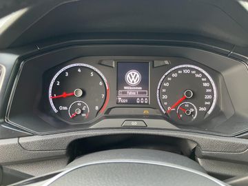 Volkswagen T-Roc 1.5 TSI NAV, SHZ, PDC Klima Navi
