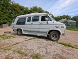 Chevrolet G20 StarCraft - Chevrolet Chevy Van mit Benzin-Antrieb