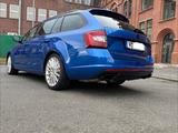 Skoda Octavia 2.0 TSI DSG RS60 Combi RS60 - Skoda Octavia RS60 mit Benzin-Antrieb