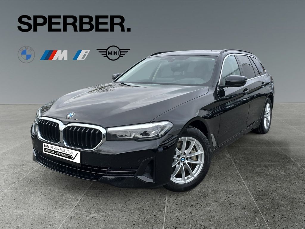 530d AHK*Head Up*Lordose*Parking Assistant*