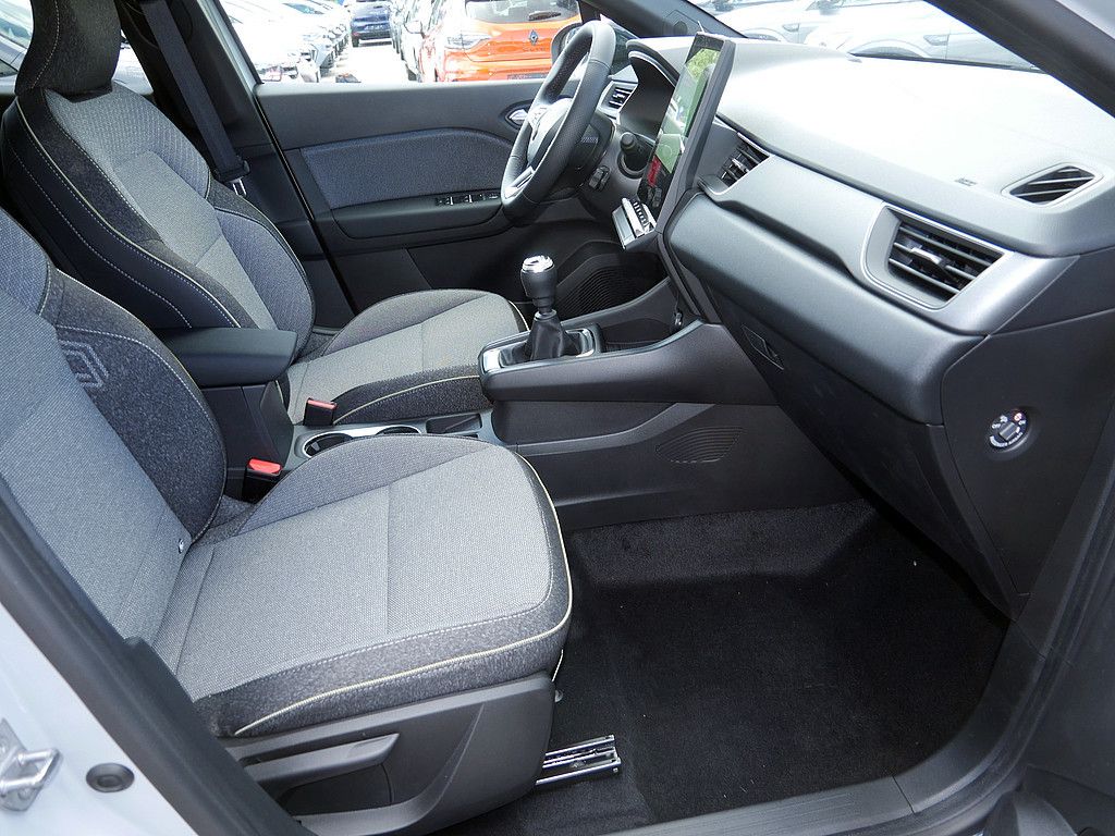 Fahrzeugabbildung Renault Captur Techno TCe 140 Mild Hybrid
