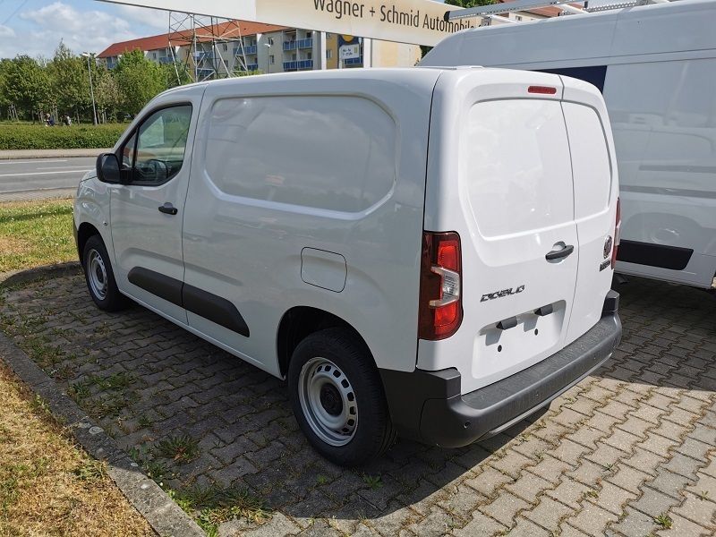Fahrzeugabbildung Fiat Doblo KaWa L1 1.2 Puretech