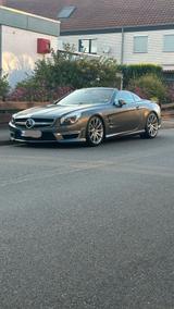 Mercedes-Benz SL 63 AMG Edition 1 AMG Edition 1 - Mercedes-Benz SL 63 AMG: Cabrio