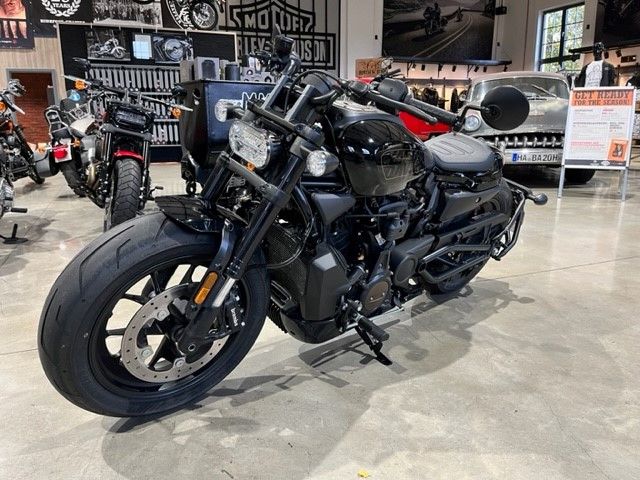 Fahrzeugabbildung Harley-Davidson Harley-Davidson RH 1250S Sportster S  MJ 23