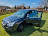 Ford Focus 1,8 Ghia Ghia - Ford Focus aus 2006: Ghia