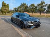 Mercedes-Benz E 63 AMG Mercedes-AMG E 63 4MATIC+ T Autom. ... - graue Mercedes-Benz E 63 AMG