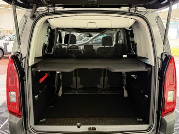 Citroën Berlingo 1.2 EAT8 KAMERA NAVI PANO SITZHZ HEADUP