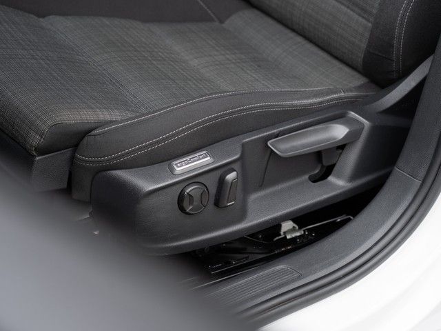 Passat Variant Business TDI DSG AHK ACC
