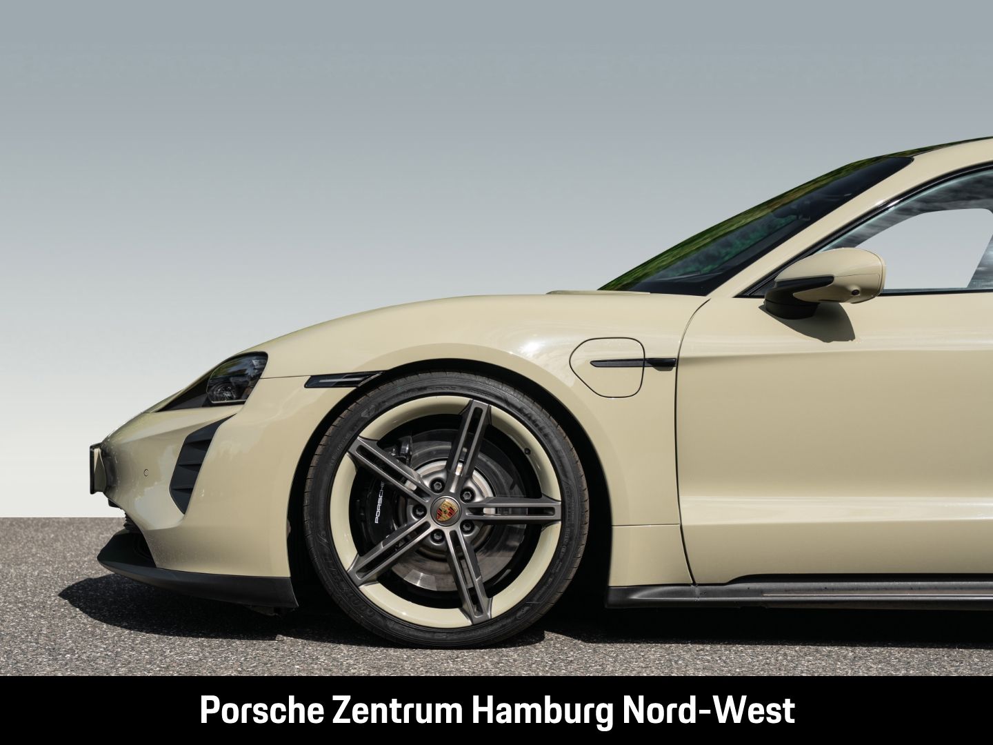 Porsche Taycan GTS InnoDrive Head-Up BOSE PSCB 21-Zoll foto 12