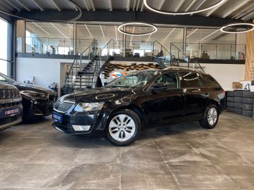 Skoda Octavia Combi Joy *1.HAND*PANO*ACC*NAVI*PDC*