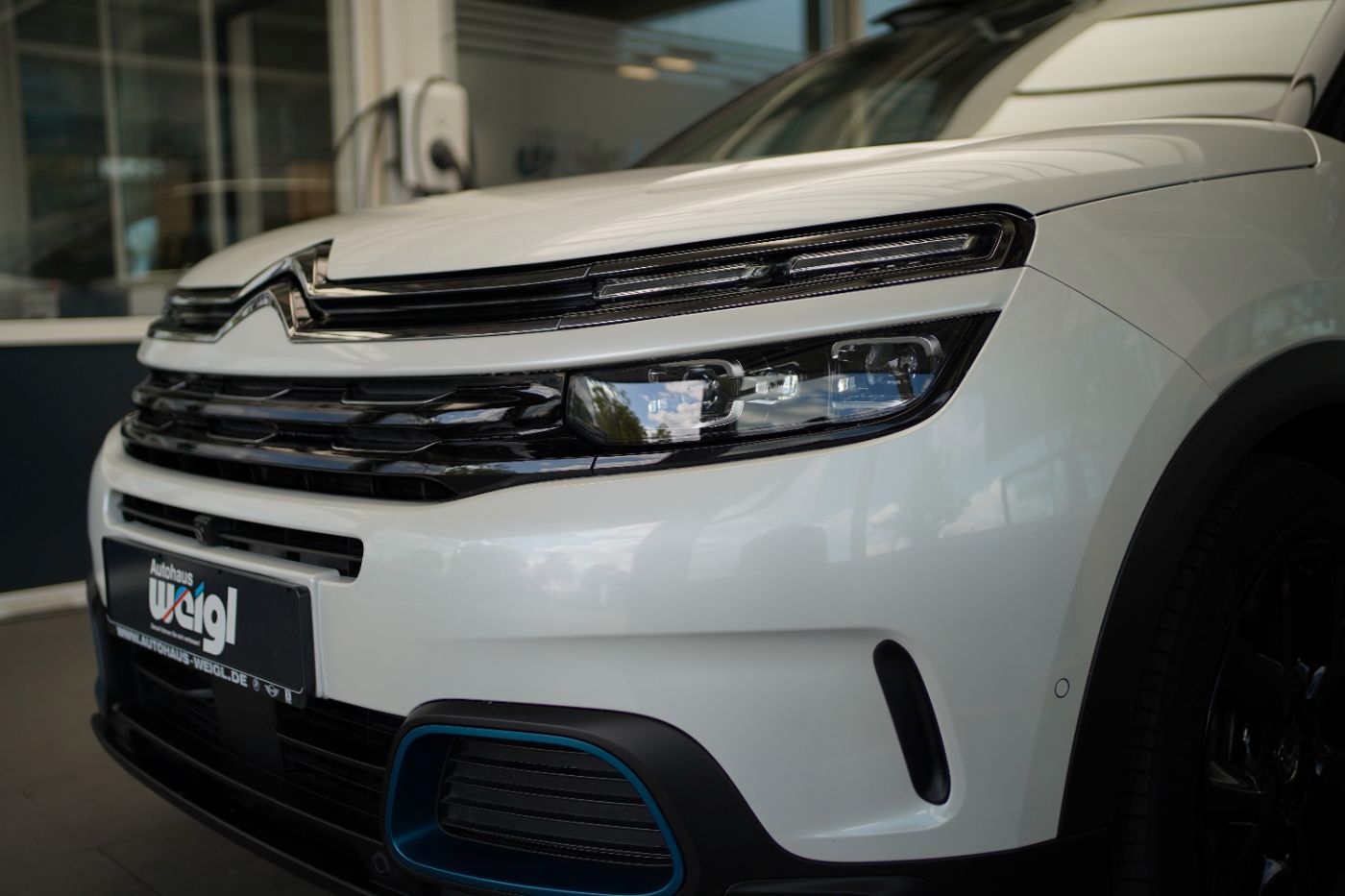 Fahrzeugabbildung Citroën C5 Aircross Hybrid 225 EAT8 Shine Pack Automatik