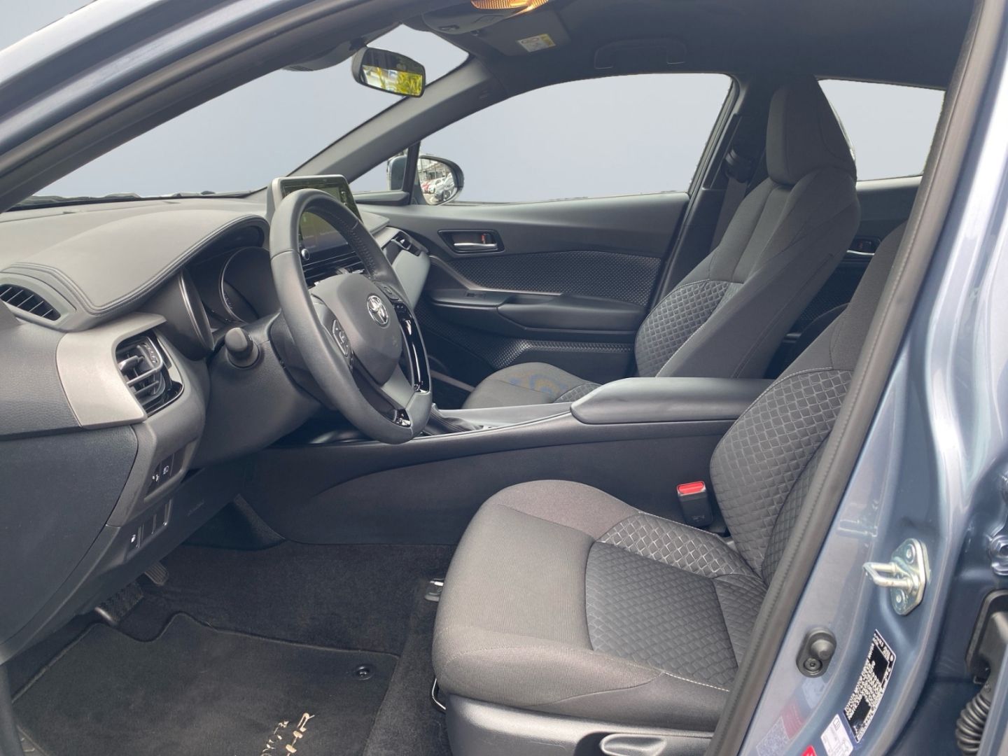 Toyota C-HR 1.8 Hybrid Flow *LED*ACC*Kamera*CarPlay*DAB foto 9