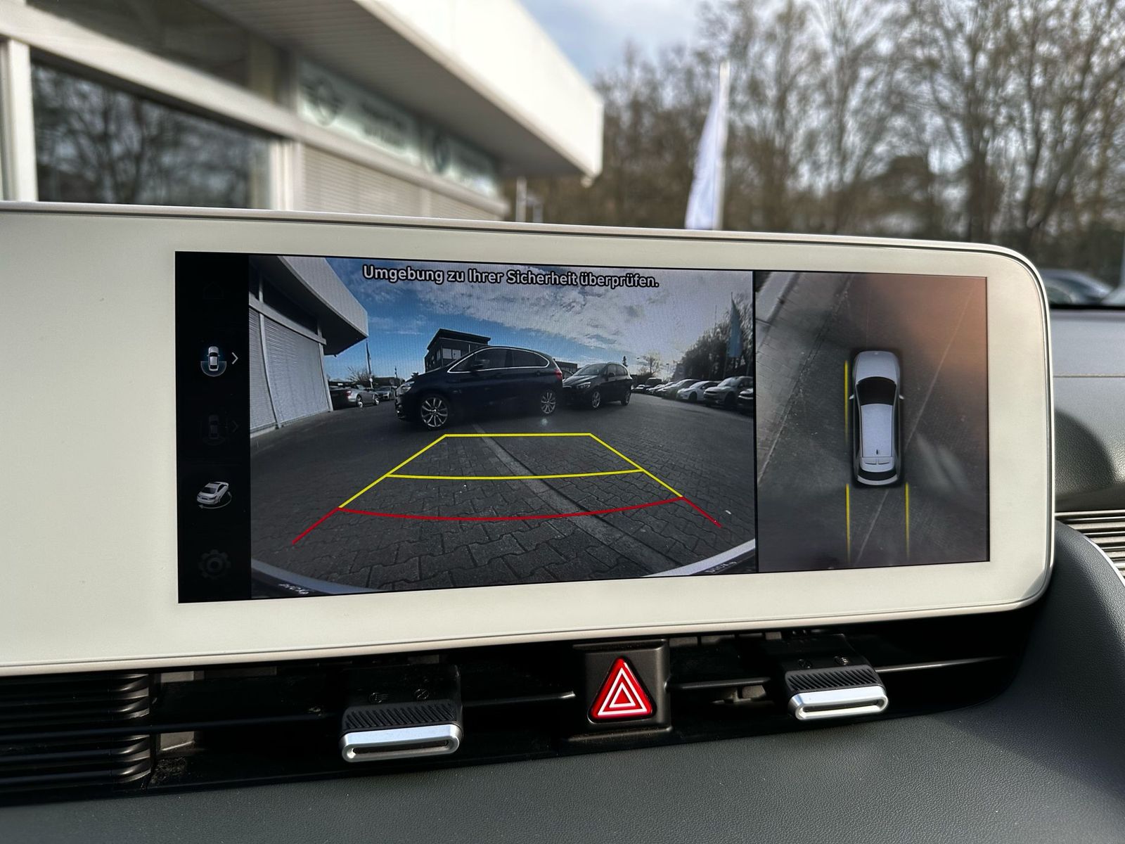 Fahrzeugabbildung Hyundai Ioniq 5 Uniq 4WD MEMO+LED+HEAD+SHZ+BOSE+ACC+360°