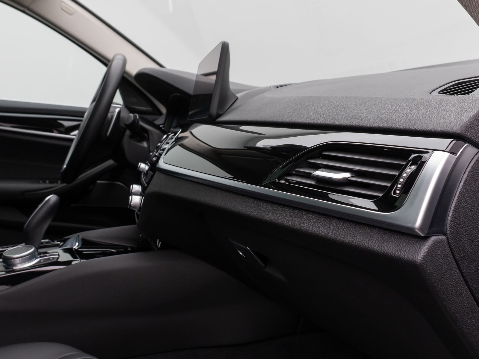 Fahrzeugabbildung BMW 530e xD Alarm DAB 360°Panorama H/K 4Klima Sport