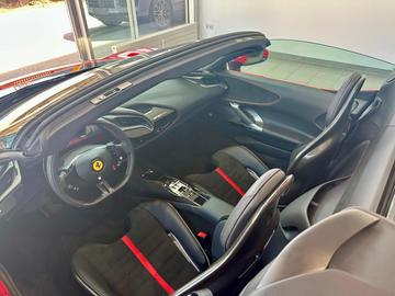2024 Ferrari SF90 缩略图 15